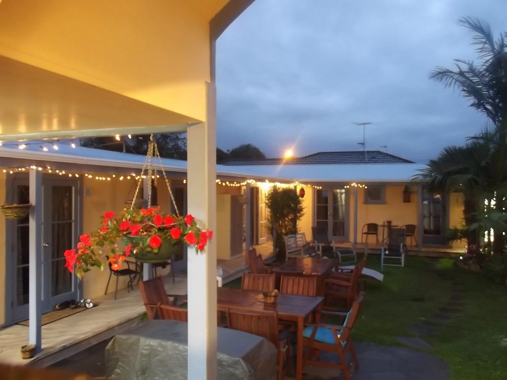 Orewa Pillows Lodge Room photo
